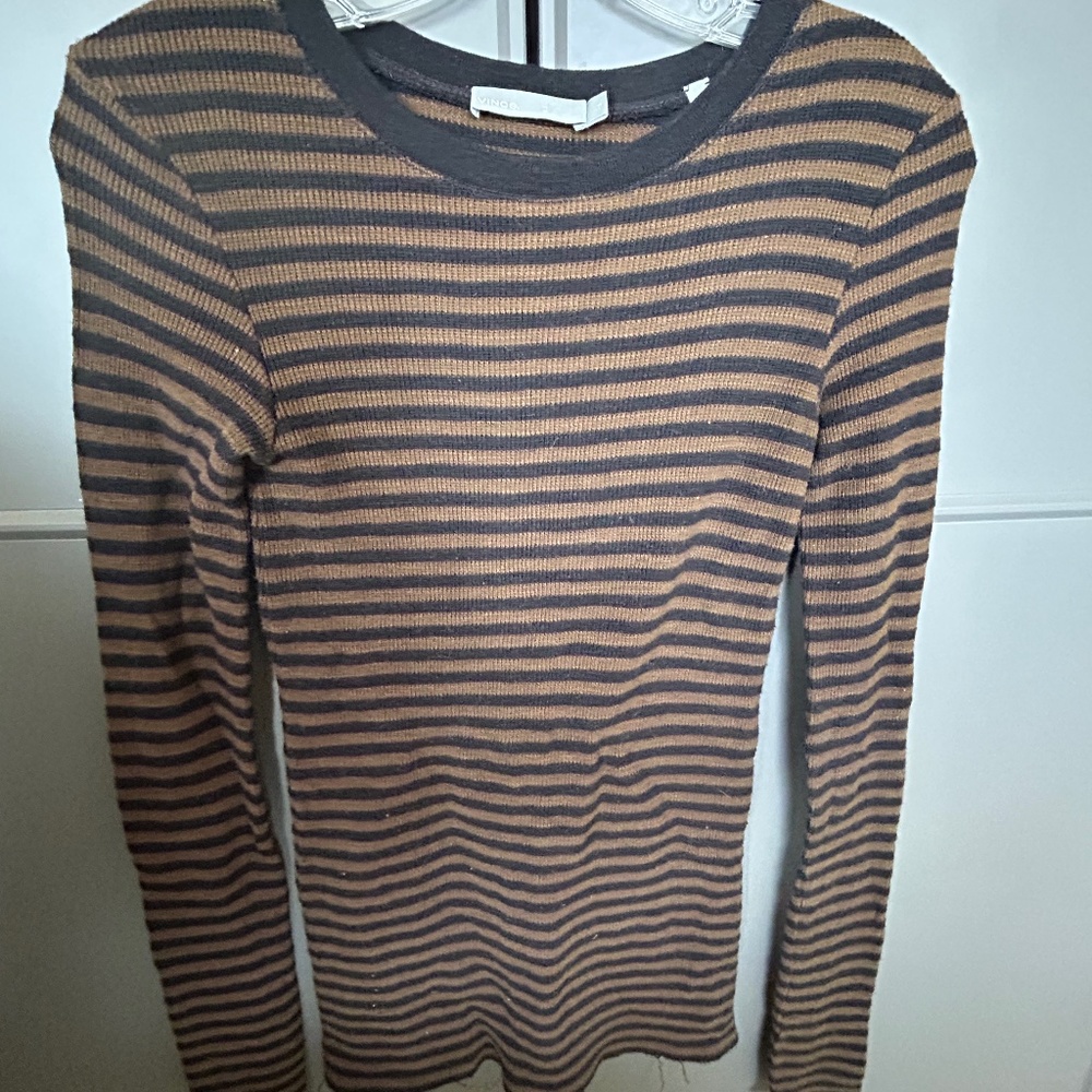 Knit top